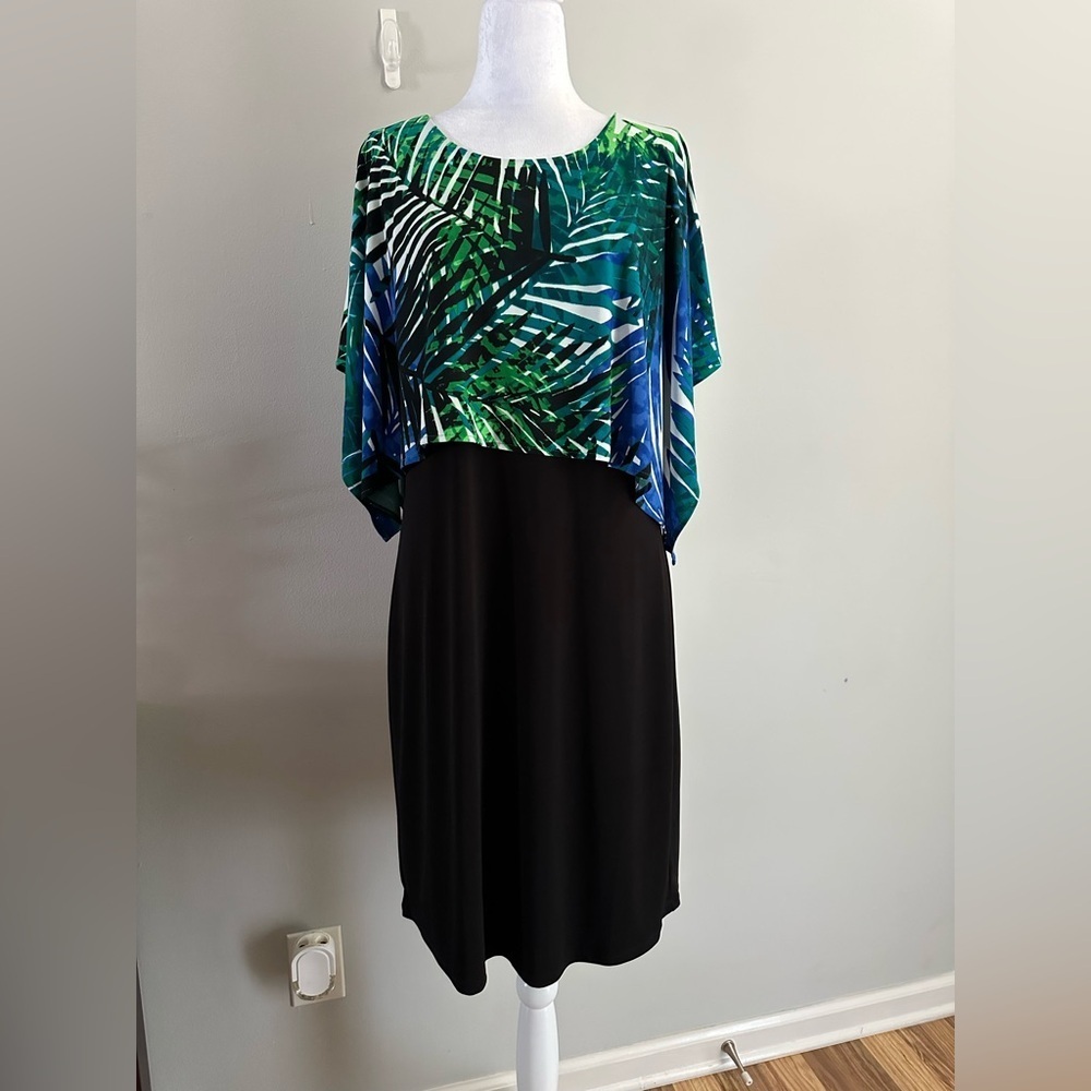 NWT Calvin Klein Women's Cape Dress Black & Green Palm Print Stretch Size Medium